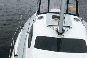 2001 Hunter 340 thumbnail 27