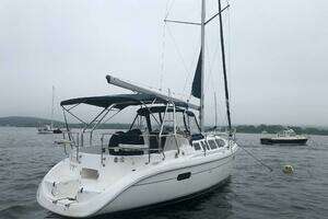 2001 Hunter 340 thumbnail 31