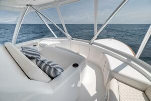 2023 Viking 64 Convertible- SIN PELO- Flybridge