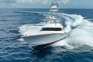 2023 Viking 64 Convertible- SIN PELO- Port