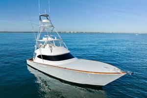 2023 Viking 64 Convertible- SIN PELO- 