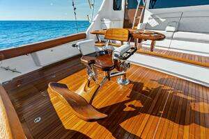 2023 Viking 64 Convertible thumbnail 44