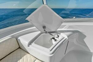 2023 Viking 64 Convertible- SIN PELO- Flybridge