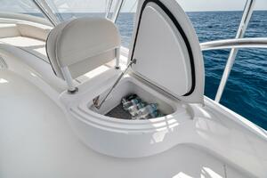 2023 Viking 64 Convertible- SIN PELO- Flybridge