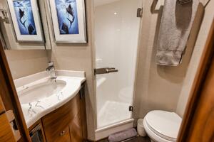 2023 Viking 64 Convertible- SIN PELO- VIP Forward Stateroom 