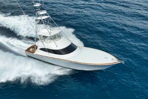 2023 Viking 64 Convertible- SIN PELO- STBD Profile