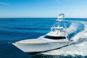 2023 Viking 64 Convertible- SIN PELO- Port