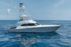 2023 Viking 64 Convertible- SIN PELO- STBD