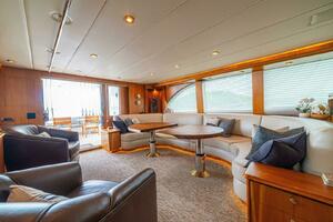 PRIMETIME 98ft Queenship Yacht For Sale
