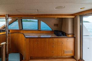 PRIMETIME 98ft Queenship Yacht For Sale