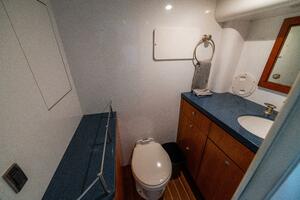 PRIMETIME 98ft Queenship Yacht For Sale