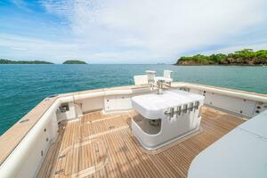 PRIMETIME 98ft Queenship Yacht For Sale