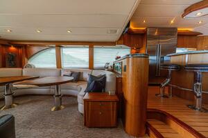 PRIMETIME 98ft Queenship Yacht For Sale
