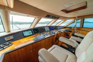 PRIMETIME 98ft Queenship Yacht For Sale