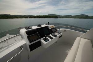 PRIMETIME 98ft Queenship Yacht For Sale