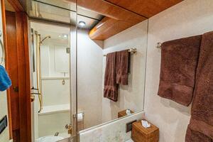 PRIMETIME 98ft Queenship Yacht For Sale