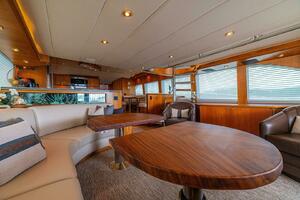 PRIMETIME 98ft Queenship Yacht For Sale