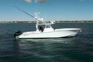 2014 Yellowfin 39 thumbnail 11