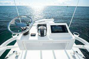 2014 Yellowfin 39 thumbnail 17