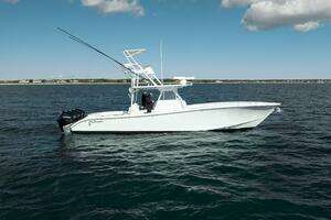 2014 Yellowfin 39 thumbnail 10