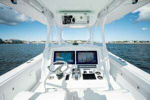 2014 Yellowfin 39 thumbnail 15