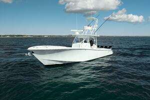 2014 Yellowfin 39 thumbnail 6