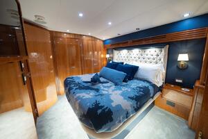 MSR Looking Aft, Closets  