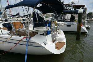 2002 Catalina 36 MKII thumbnail 16