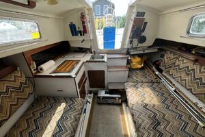 30ft Pearson Yacht For Sale