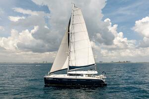BellaMaggio 48ft Fountaine Pajot Yacht For Sale