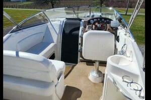 29ft Regal Yacht For Sale