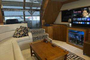 1993 Johnson 56 High Tech Motor Yacht thumbnail 48