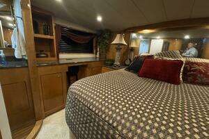 1993 Johnson 56 High Tech Motor Yacht thumbnail 86