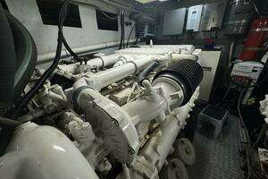 1993 Johnson 56 High Tech Motor Yacht thumbnail 94