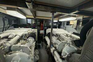 1993 Johnson 56 High Tech Motor Yacht thumbnail 93