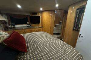 1993 Johnson 56 High Tech Motor Yacht thumbnail 85