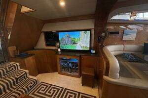 1993 Johnson 56 High Tech Motor Yacht thumbnail 79