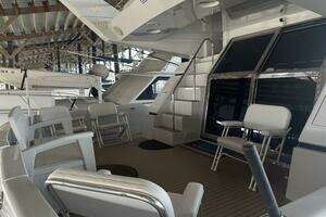 1993 Johnson 56 High Tech Motor Yacht thumbnail 10