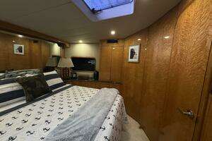 1993 Johnson 56 High Tech Motor Yacht thumbnail 76