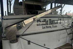 1993 Johnson 56 High Tech Motor Yacht thumbnail 7