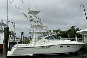 2001 Tiara Yachts 3800 Open thumbnail 8
