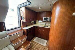 2001 Tiara Yachts 3800 Open thumbnail 23