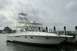 2001 Tiara Yachts 3800 Open thumbnail 9
