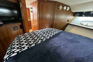 2001 Tiara Yachts 3800 Open thumbnail 26