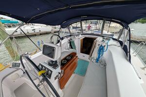 Sea Bella 35ft Catalina Yacht For Sale