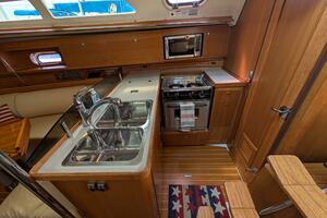 Sea Bella 35ft Catalina Yacht For Sale
