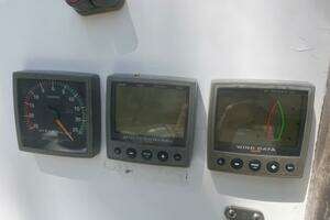 1984 J Boats J/35 thumbnail 19