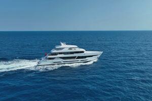 Project 125 125ft Hargrave Yacht For Sale