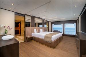 Project 125 125ft Hargrave Yacht For Sale