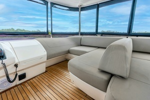2018 Princess Yachts thumbnail 26